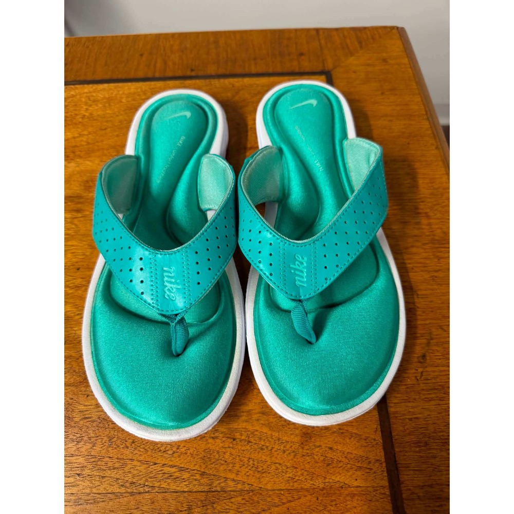 Nike Womens 9 Teal Green Comfort Footbed Flip Flop Athletic Thong Sandals
